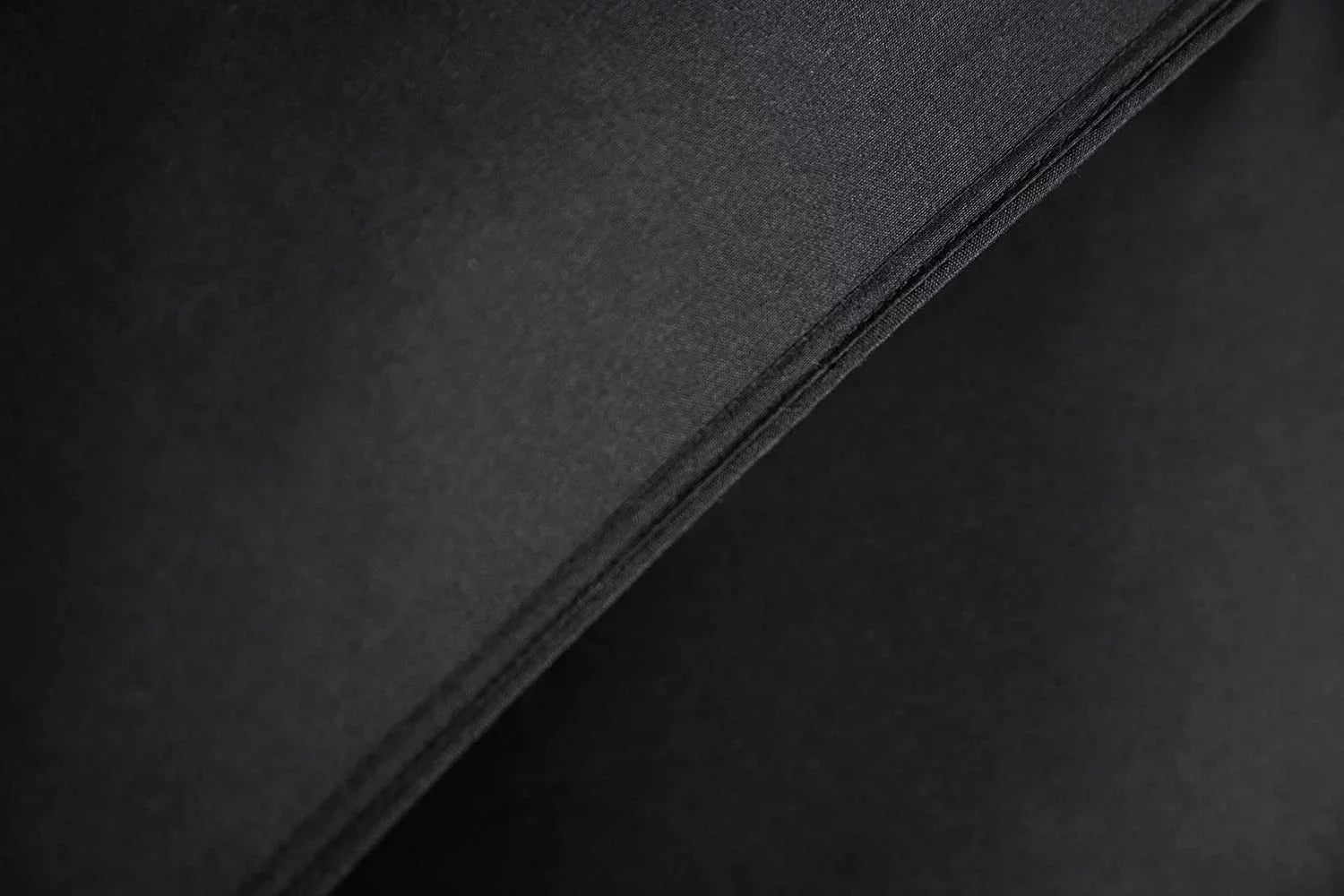 Chezmoi Collection All Season California King Size Down Alternative Comforter - Plush Microfiber Fill - Box Stitch Quilted - Duvet Insert with Corner Tabs (Cal King, Black)